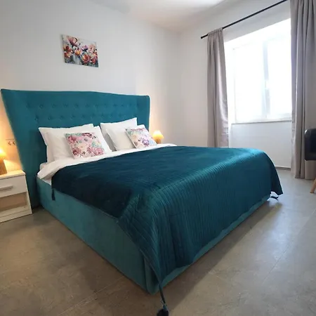 Annix Apartment *