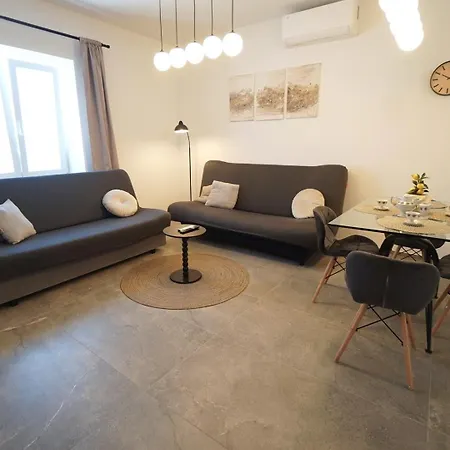 Annix Apartment *